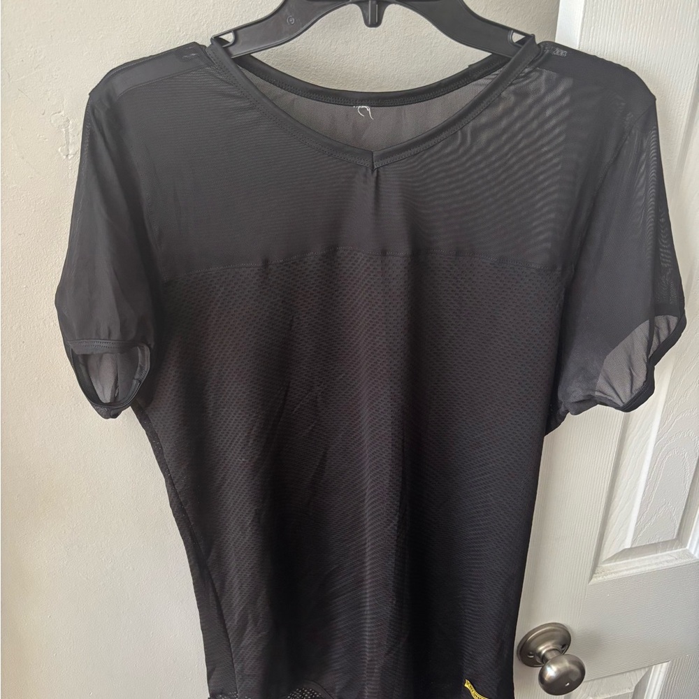 Black Mesh Men’s Top